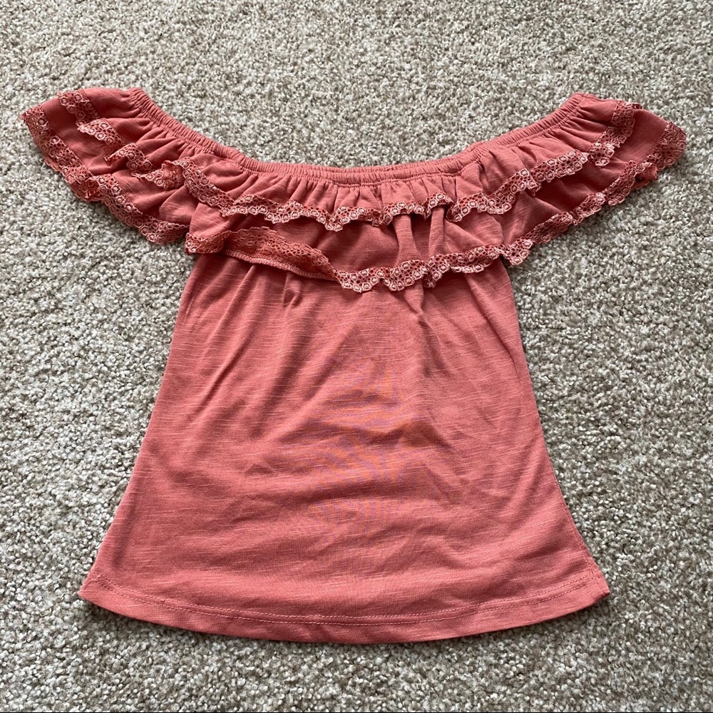 Off the Shoulder Top - Picture 2 of 3